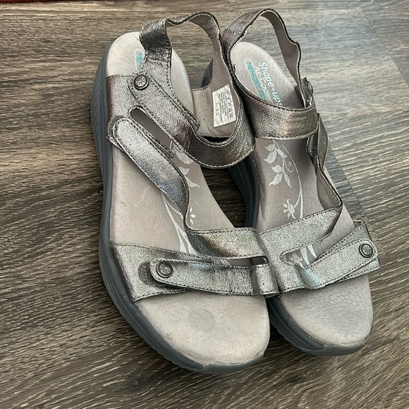 Skechers size 11 shape-ups air-cooled memory foam sandals - Picture 1 of 7